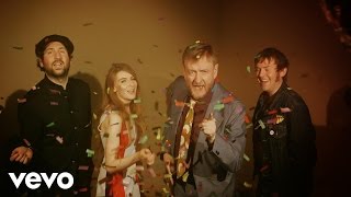 BMX Bandits & Dr Cosmo's Tape Lab - It's In Her Eyes