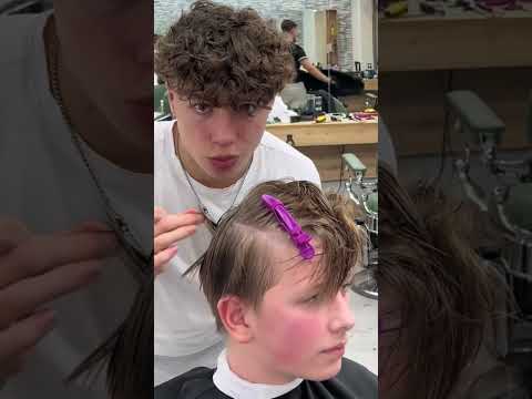 Follower mit Kommentaren ohne likes kriegen einen gratis haarschnitt bei Fade&Flair! . #slickback