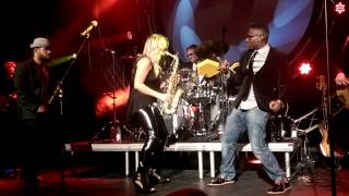 Candy Dulfer ft. Andy Nirvalle en Ricardo 'Phatt' Burgrust - What you do when the music hits
