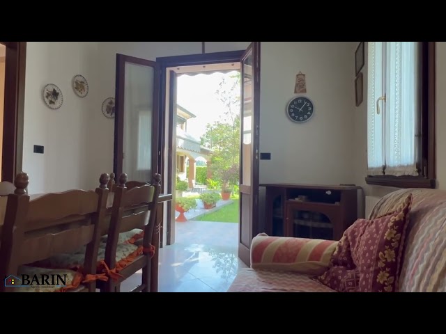 Bifamiliare nella quiete della campagna a SANT''ELENA