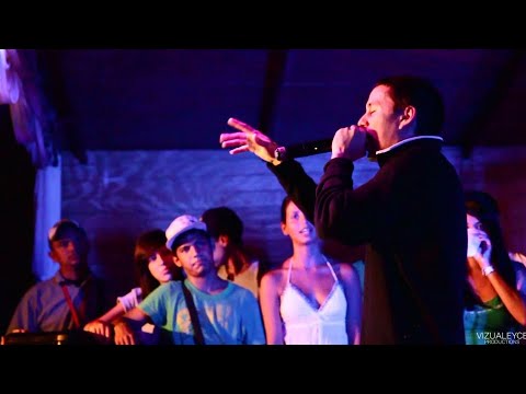 Chamo Gonzáles improvisando "YO SOY CANSERBERO" (En vivo) La Casa Del Artista