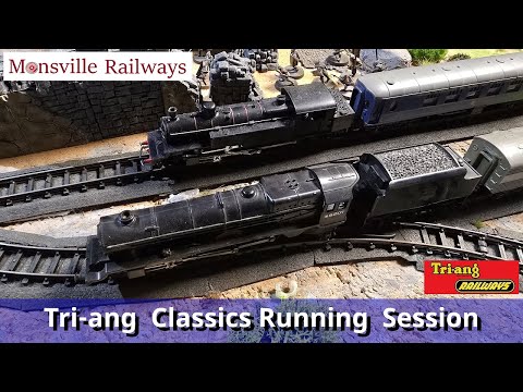 Tri-ang Classics Running Session on the Vintage Monsville Series 3 Model Railway - Part 35.