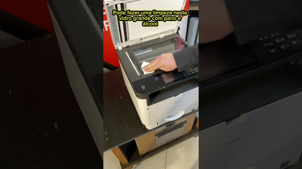 Risco na folha da cópia ou digitalização RICOH SP 3710SF e RICOH M 320F