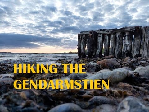 Gendarmenpad | Gendarmstien Denmark | Hiking with our dog