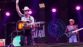 Sam Outlaw-Trouble (Tønder Festival Aug. 25, 2017)