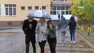 И учителите искат още две седмици обучение в електронна среда
