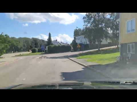 Driving to the top of Södra berget