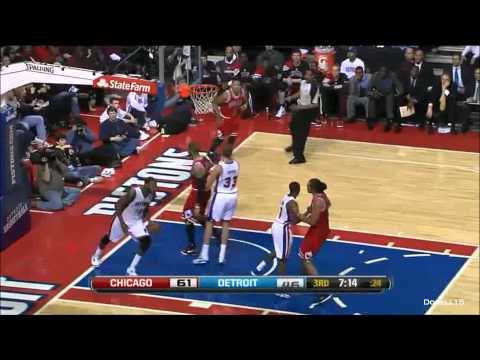 Greg Monroe power dunk on Derrick Rose vs Chicago Bulls 01/04/2012 HD