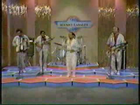 AGACHE PAYA VENGASE PACA- LOS MANCHADOS