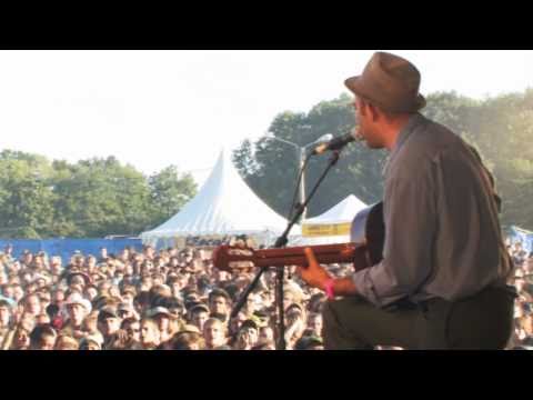 "LA RUE KETANOU" Les Cigales au Chien à Plumes 2010