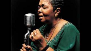 Cesária Évora - Beijo de Longe