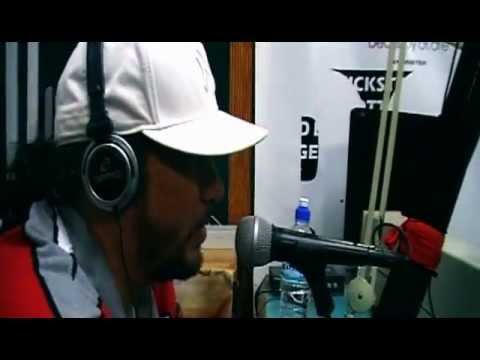 BOOM 94.1fm - CARNIVAL RAP UP Interview with CHROMATICS