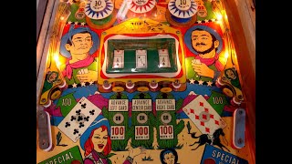 Repairing & Playing a 1966 Williams Full House Pinball Machine - Beautiful Game