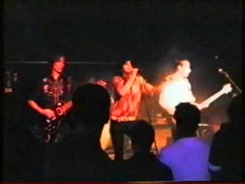 Nymphet Noodlers - Fake Moustache  (Live at Jäger, Karlstad, Sweden 1999-01-24)