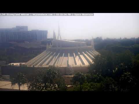 Live webcam of Disneyland Cam