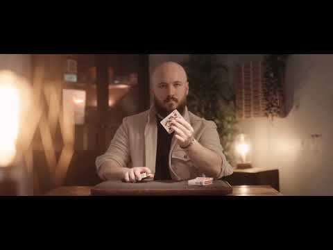 Voir la vidéo My Coloring Deck Bleu - Jordan Victoria