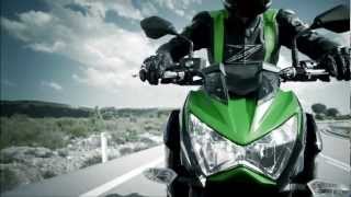 2013 Kawasaki Z800 official video