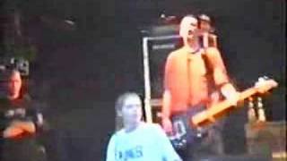 The Offspring - 16 - Nitro (Youth Energy) (Glastonbury 95)