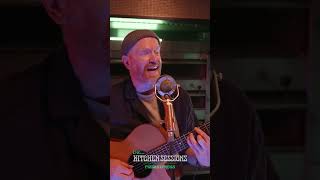 Newton Faulkner | Finger Tips | Live Kitchen Sessions