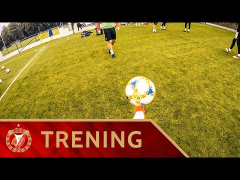 Rozgrzewka z Marcinem Robakiem