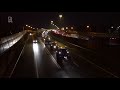 Tractoren rijden over de A15 bij Hardinxveld-Giessendam. Video: Mager