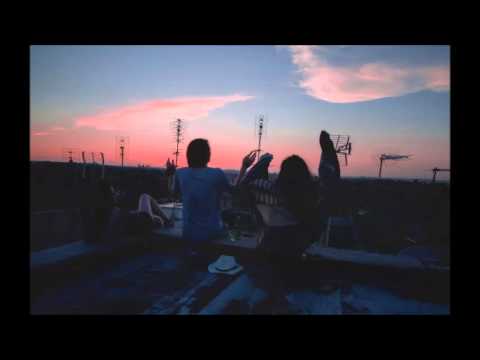 Neteta - Kissing Your Shadow (Roger Voka Remix)