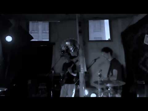 Holborn Stereo - Holborn Stereo - She Talks Too Much live