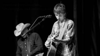 Mo Pitney - Love Her Like I Lost Her (Lyrics)