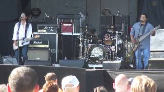Los Lonely Boys - Roses 9-22-12