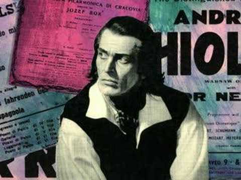 Andrzej Hiolski sings Mozart's "Fin ch'han dal vino"