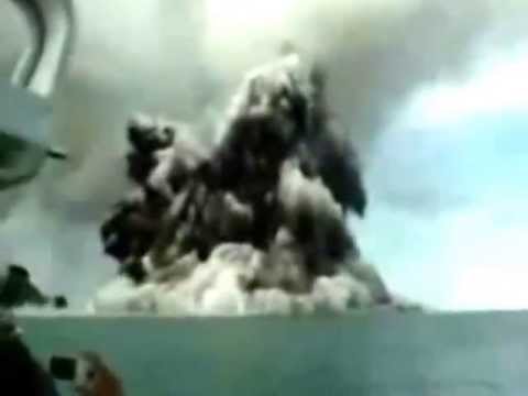 Fuqia e Allahut - vullkan në deti, subhanAllah