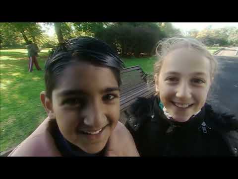 Snuff Box - S01E03 - "Punchline"