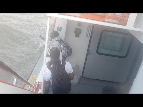 Tanto Blacks Living Life In London On River themes Cruse