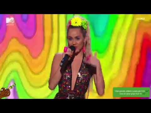 Miley Cyrus Does NOT say ASAP Rocker ( Asap Rocky ) 2015 VMA