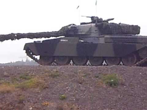 Tank Display - Weymouth O9 - Part Onee.