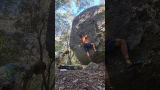 Video thumbnail of Sentor de roca, 6b+. La Riba