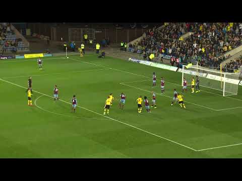 FC Oxford United 4-0 FC West Ham United Londra   (...