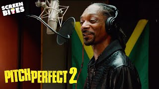 Snoop Dogg&#39;s Christmas Album | Pitch Perfect 2 | Screen Bites