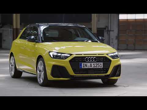 External Review Video 9SWxe3SlPXA for Audi A1 Sportback (GB) Hatchback (2018)
