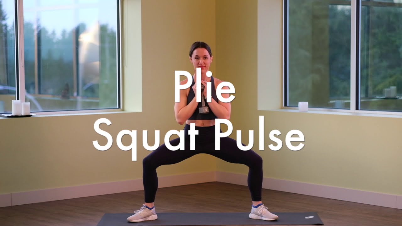 Plie Squat Pulse - YouTube
