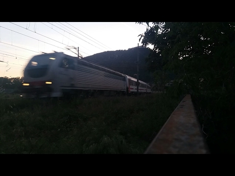 IC 35511 TORINO P.N.-SALERNO (DTS di E403 + carrozze IC SUN