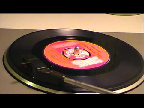 Never Saw Him Laughing - HEDDY LESTER - 1977.