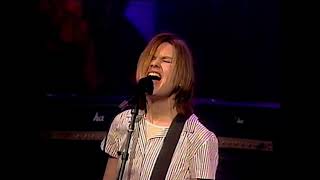 Juliana Hatfield - Universal Heart-Beat (Live on 120 Minutes 1995)