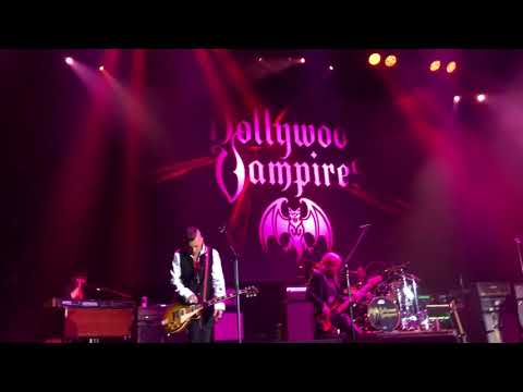 Hollywood vampires – I Got a Line on You