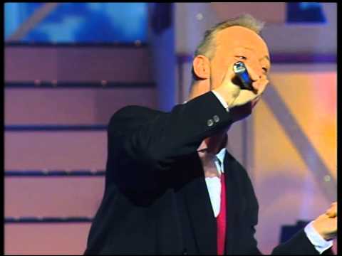 Flying Pickets "Englishman in New York"