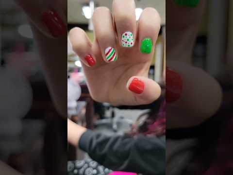 Feeling Festive: Christmas Nails at the Spa 🎄💅 | Red, Green, and Holiday Vibes! 🎶
