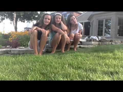 "Kiss You" Fan Video