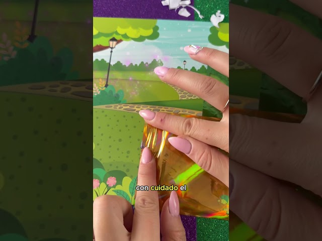 Vídeo relacionado con OWill 6 Libros Pegatinas Reutilizables 3D Animales Vehiculos para 3+ Años