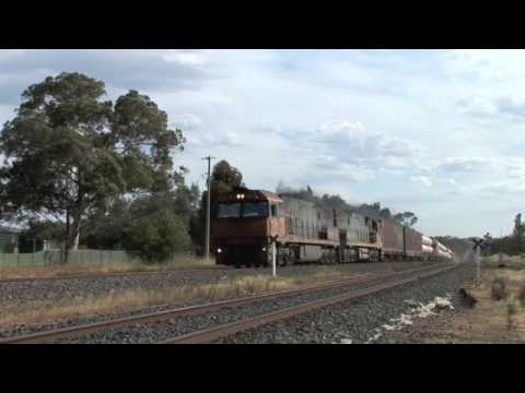 NR98-NR111 Avenel on AB6. Sat 27/10/07