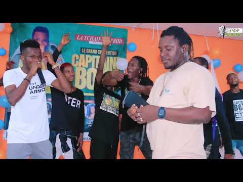 concert du capitaine bozy a la maison Blanche de koumassi.